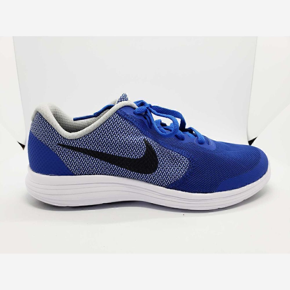 NIKE Kids' Revolution 3 (GS) Running Shoes